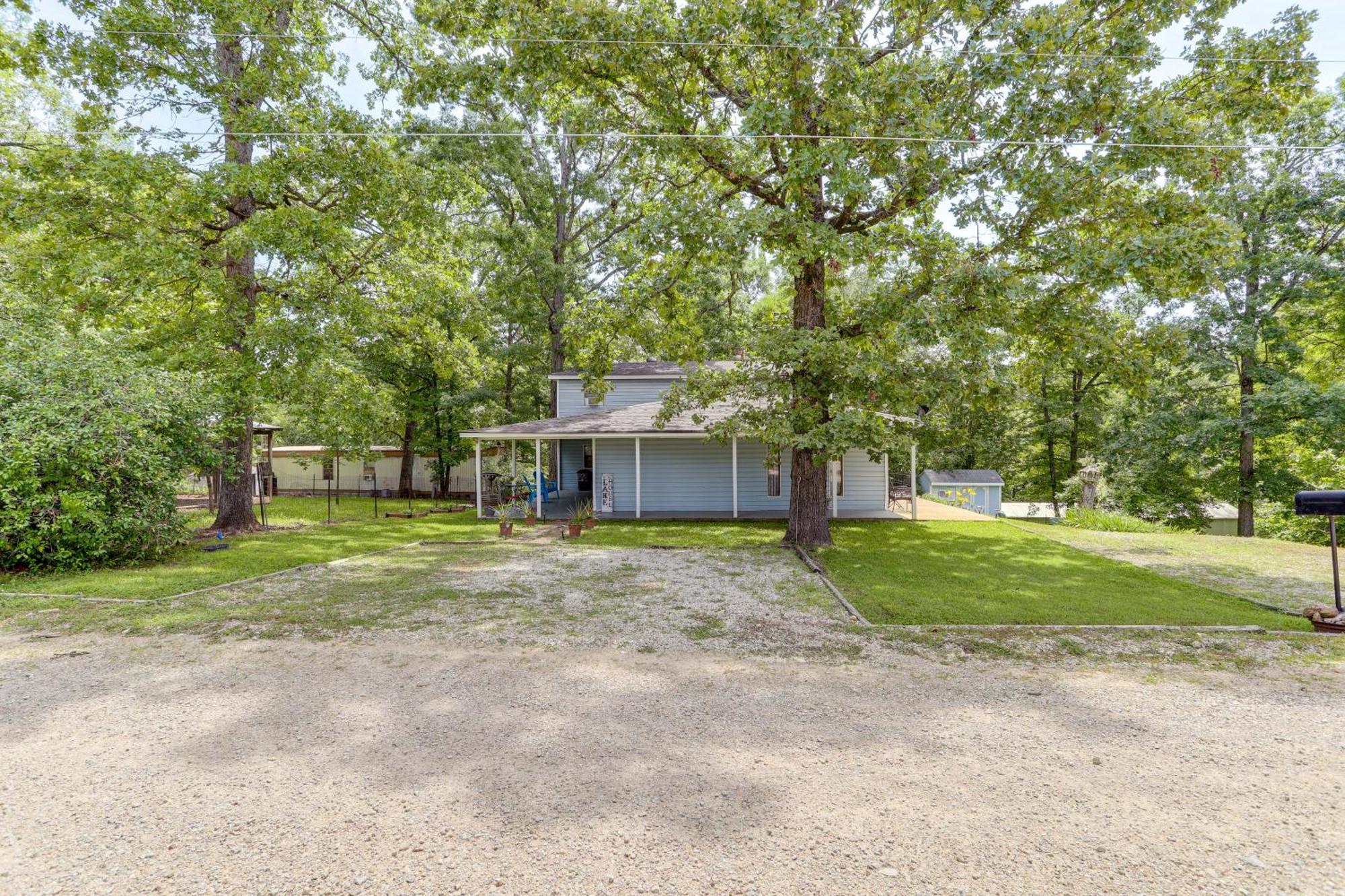The Lakehouse Lovely Wappapello Country Home! Exterior photo